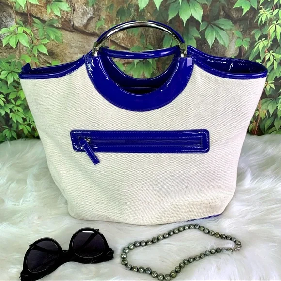 LULU GUINNESS Canvas Beach Scene Ring Bag